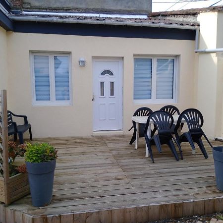 Chambre Studio Calais Exterior photo